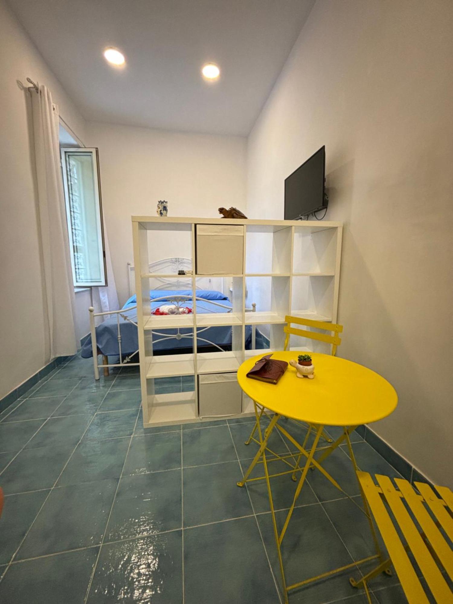 Appartement Curniciell Relais à Naples Extérieur photo